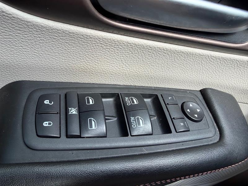Chrysler Pacifica  2018