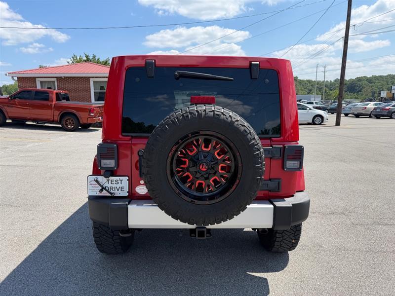Jeep Wrangler Sahara 2012