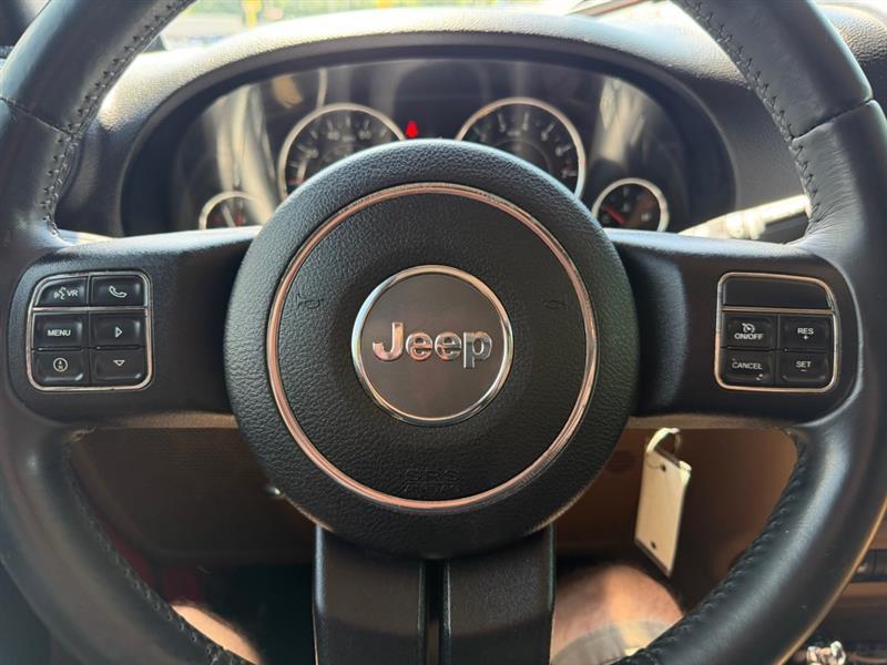 Jeep Wrangler Sahara 2012