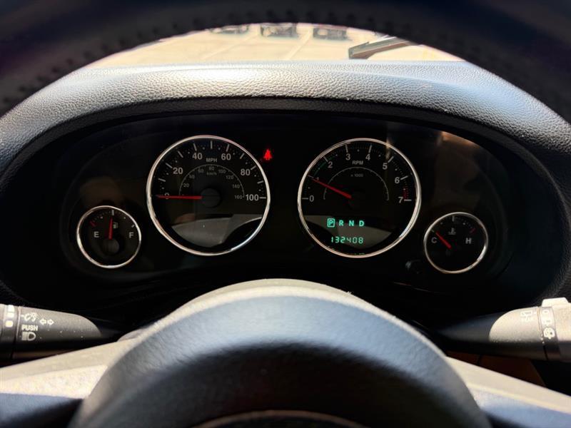 Jeep Wrangler Sahara 2012