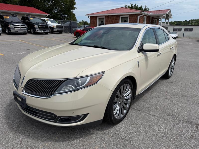 Lincoln MKS  2015