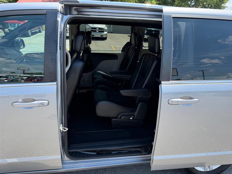Dodge Grand Caravan  2018