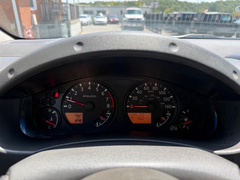 Nissan Frontier  2011