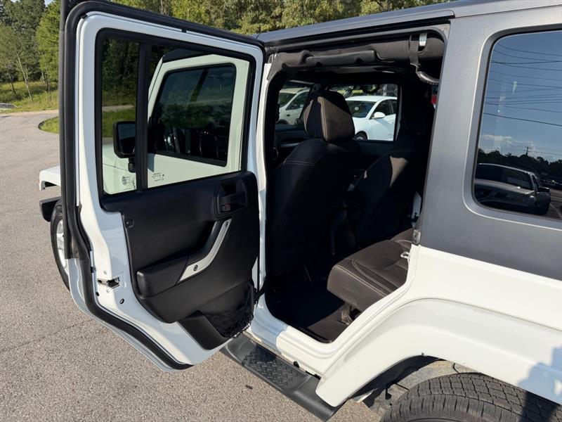 Jeep Wrangler  2014