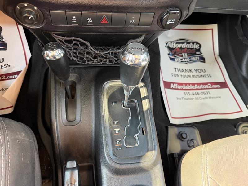 Jeep Wrangler  2014