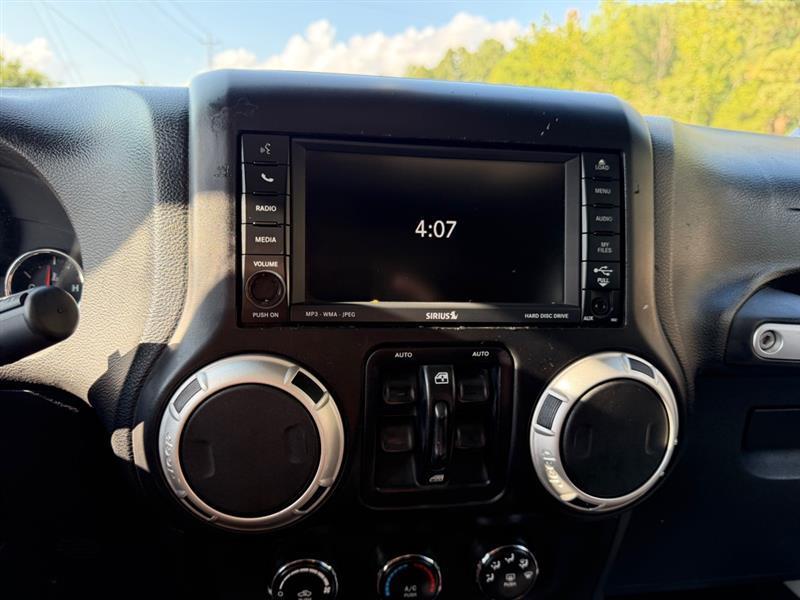 Jeep Wrangler  2014