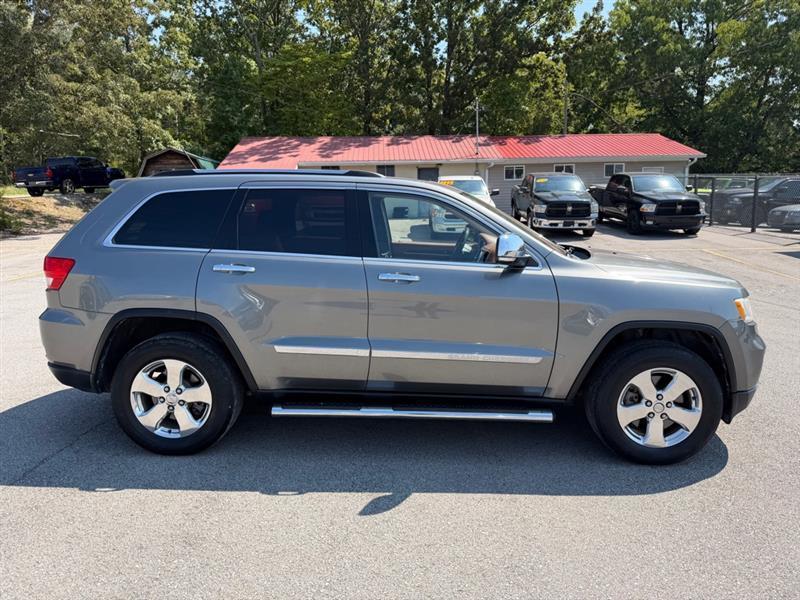 Jeep Grand Cherokee  2011