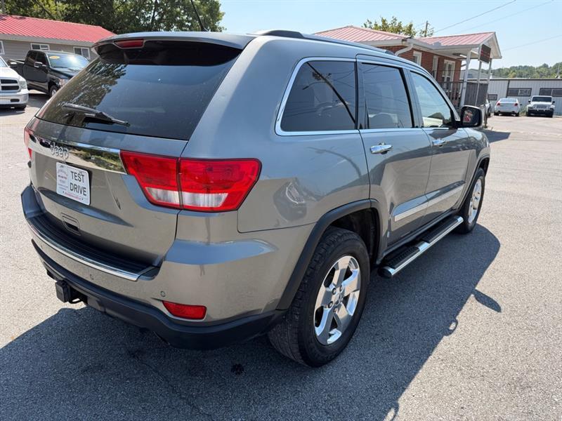 Jeep Grand Cherokee  2011
