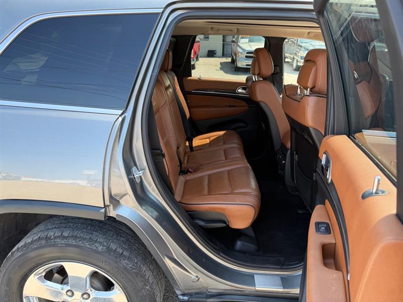 Jeep Grand Cherokee  2011