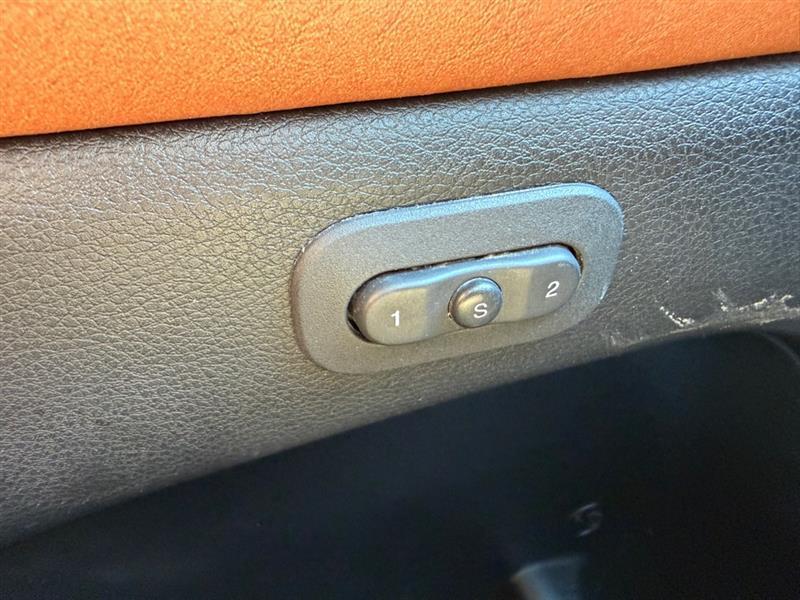 Jeep Grand Cherokee  2011