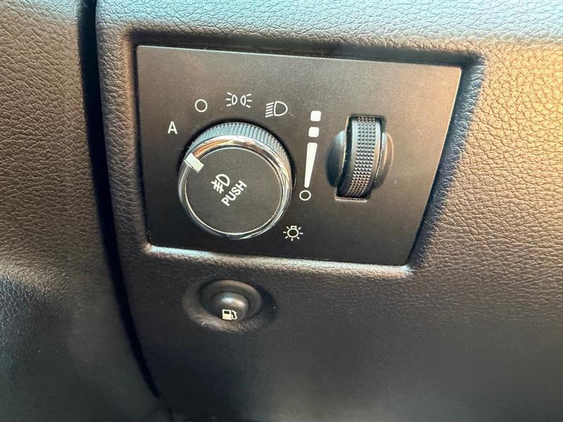 Jeep Grand Cherokee  2011