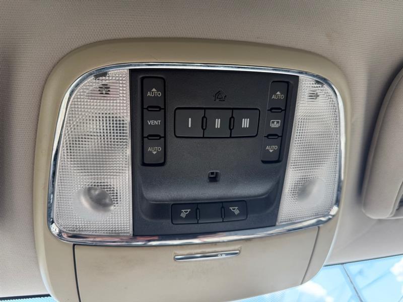Jeep Grand Cherokee Laredo 2012