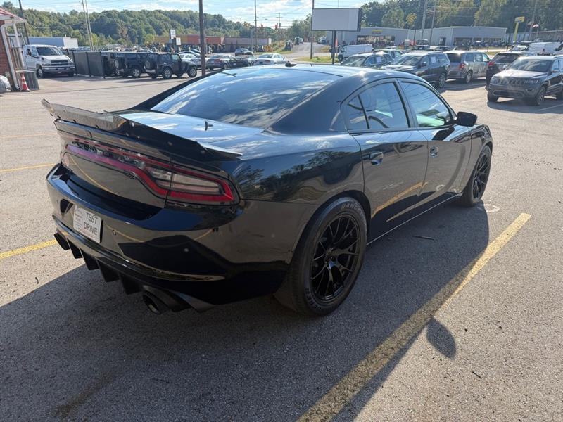 Dodge Charger  2020