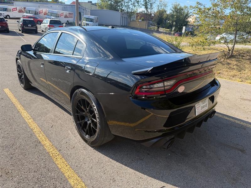 Dodge Charger  2020