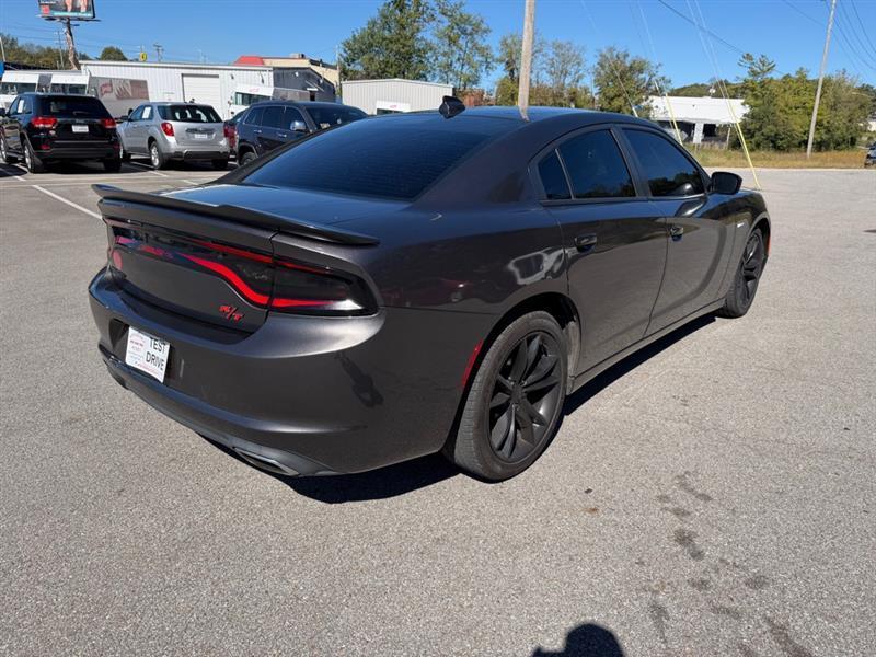 Dodge Charger  2017