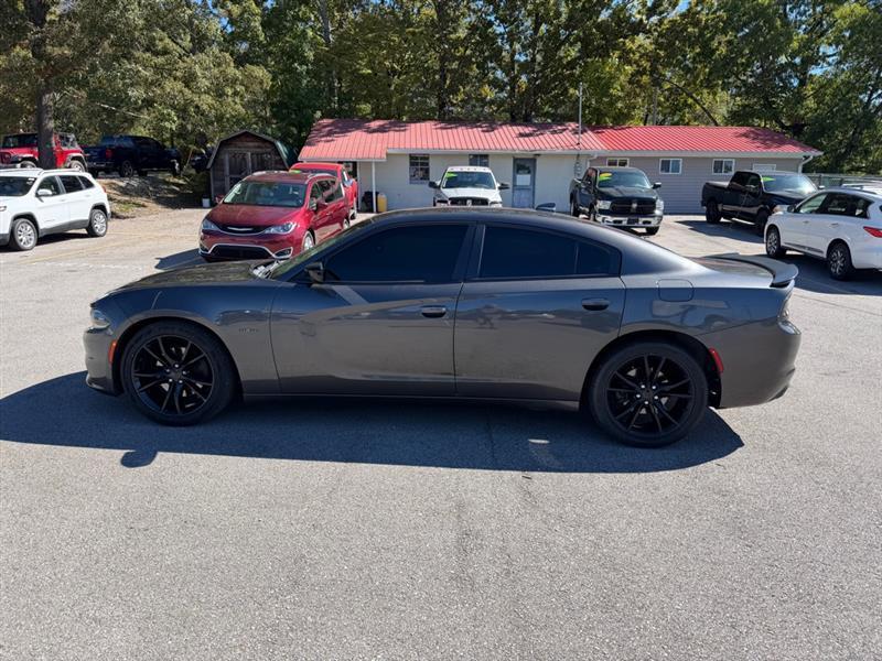 Dodge Charger  2017