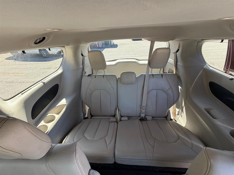 Chrysler Pacifica  2017