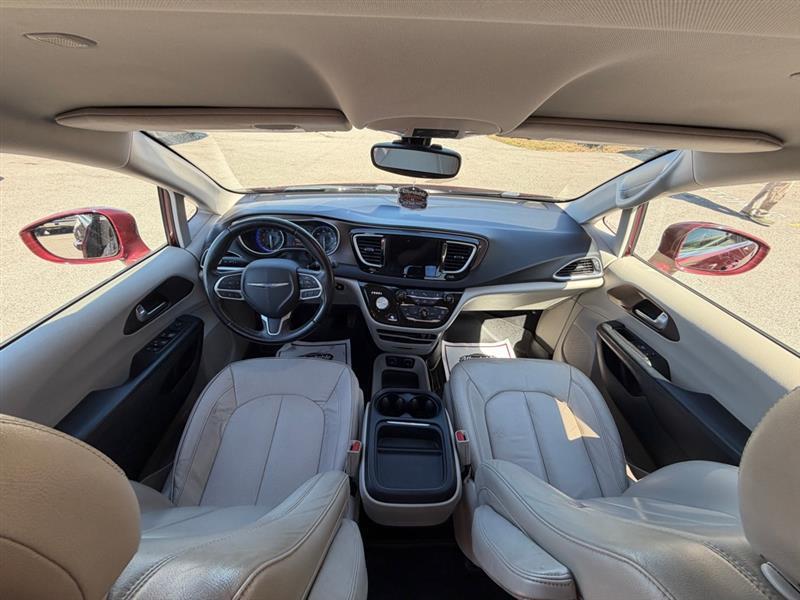 Chrysler Pacifica  2017
