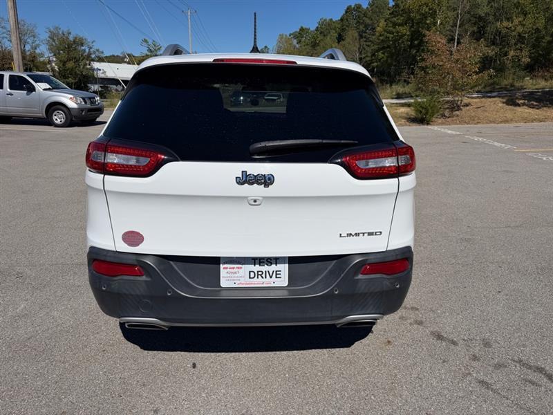 Jeep Cherokee  2015