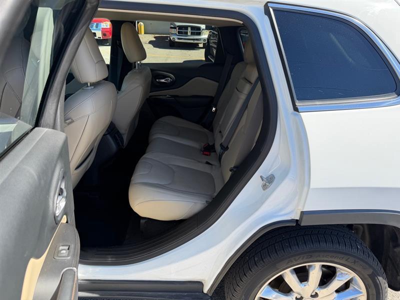 Jeep Cherokee  2015