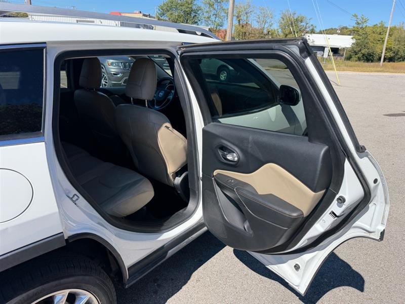Jeep Cherokee  2015