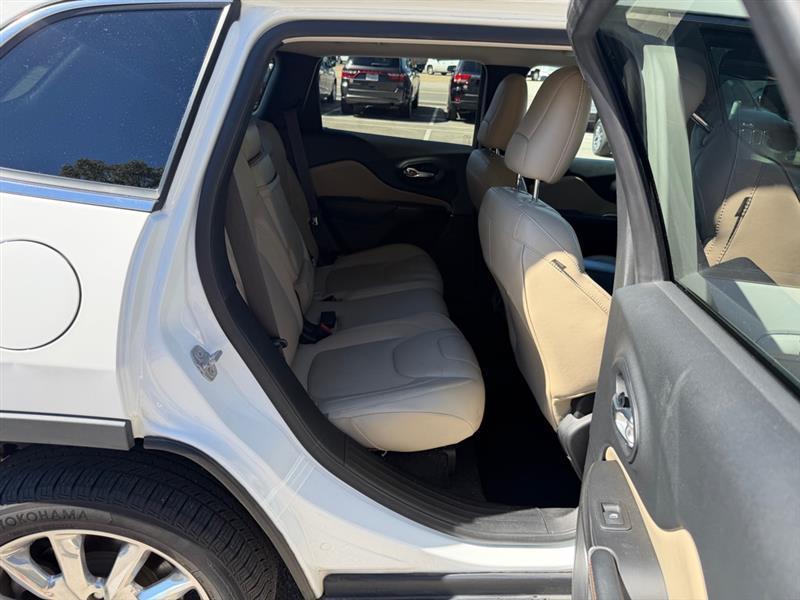 Jeep Cherokee  2015