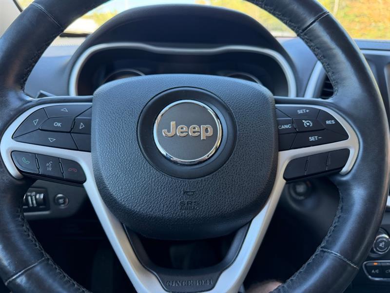 Jeep Cherokee  2015