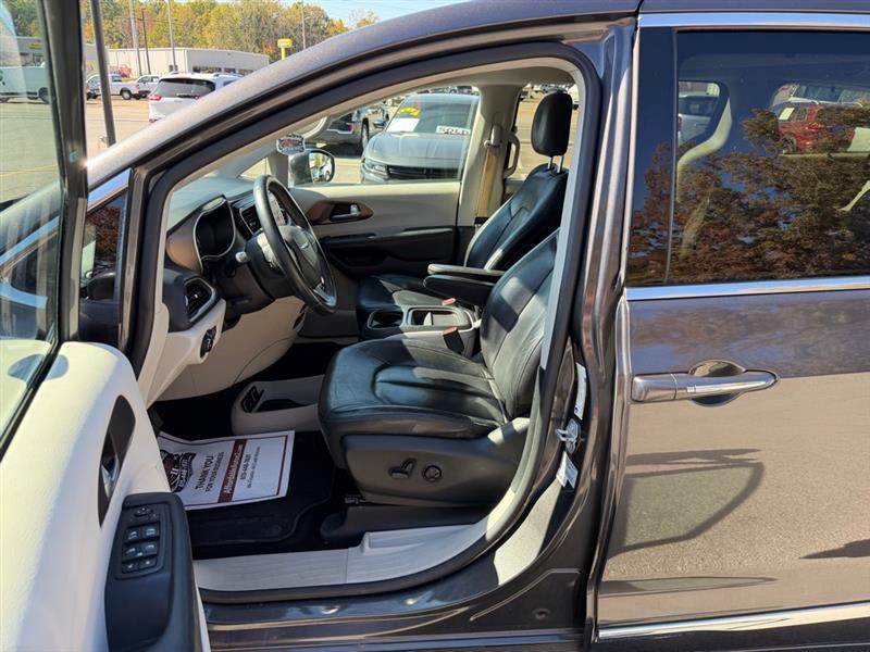 Chrysler Pacifica Touring Plus 2017