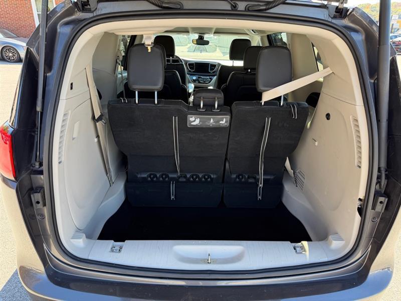 Chrysler Pacifica Touring Plus 2017