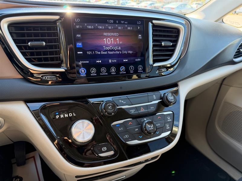 Chrysler Pacifica Touring Plus 2017