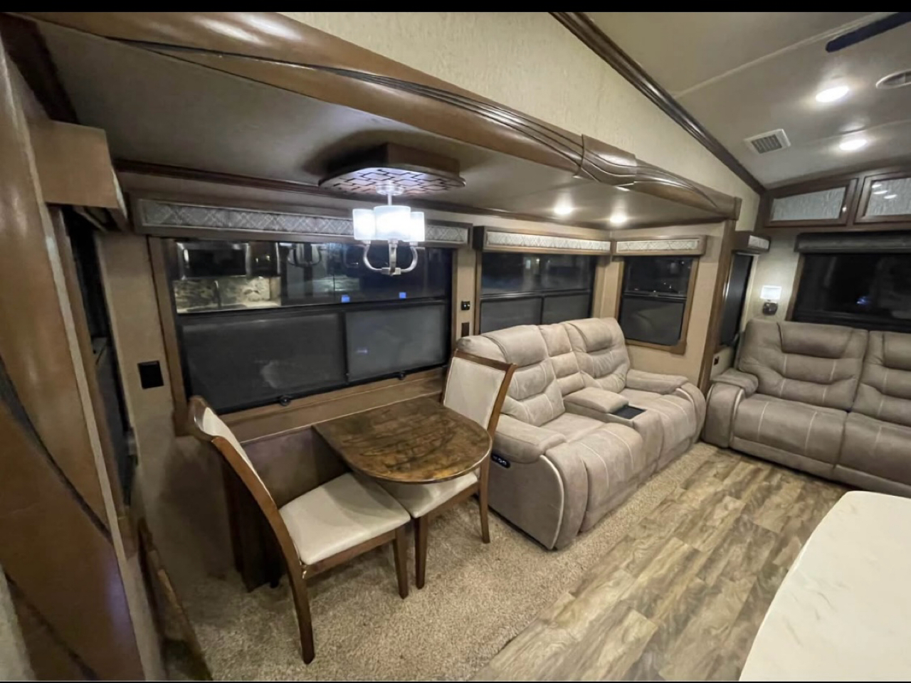 Forest River Cedar Creek  2018 Forest River Cedar Creek  2018