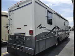 1999 Winnebago Adventurer 