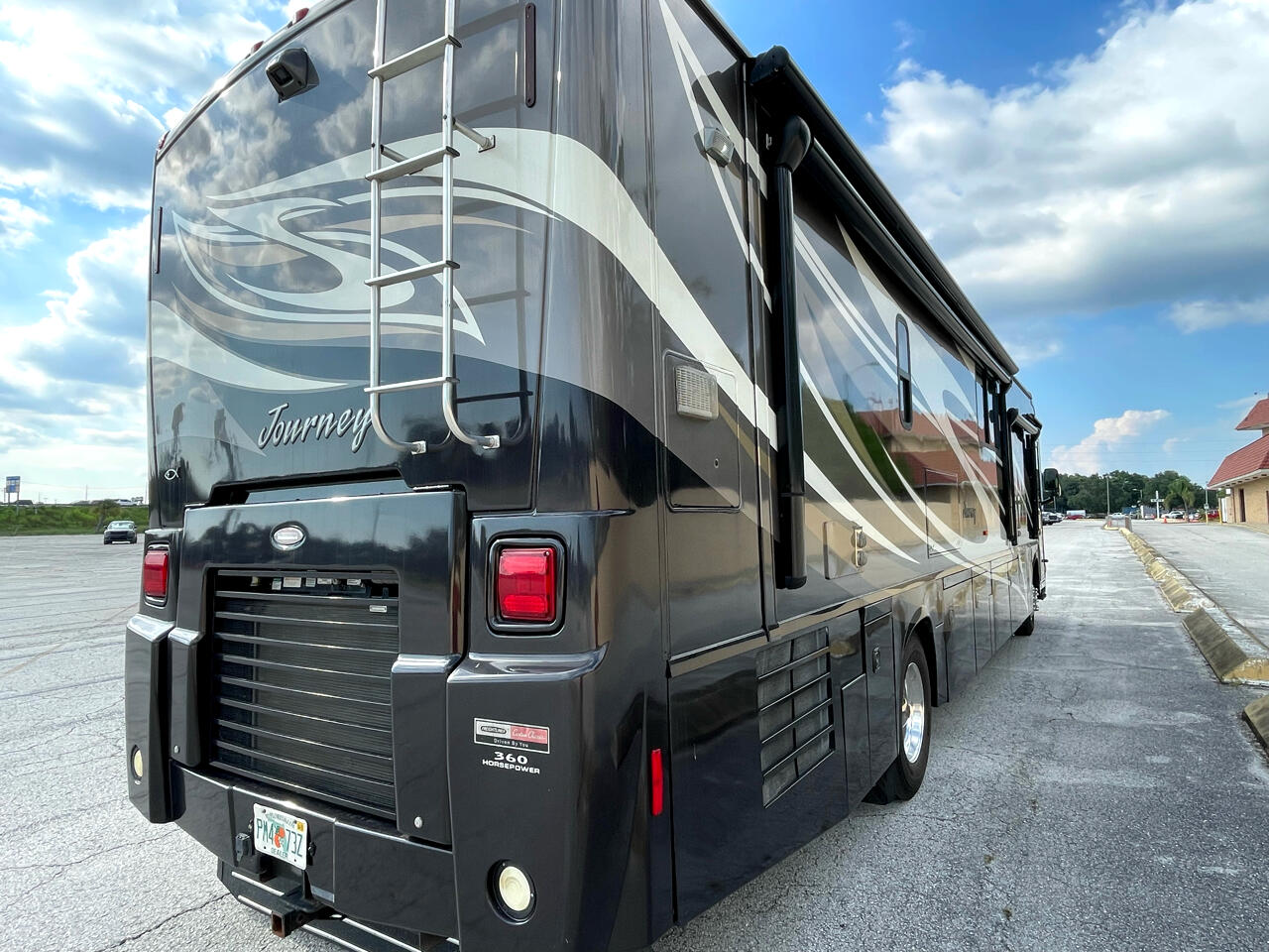 Winnebago Journey  2010 Winnebago Journey  2010