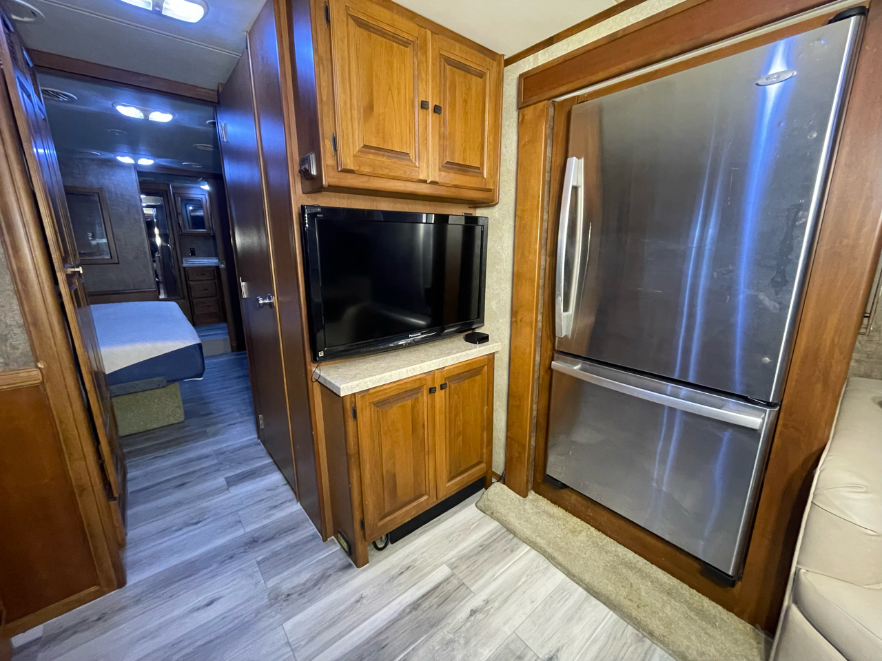 Tiffin Motorhomes Allegro  2011 Tiffin Motorhomes Allegro  2011