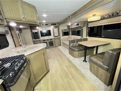2019 Coleman Travel Trailer 