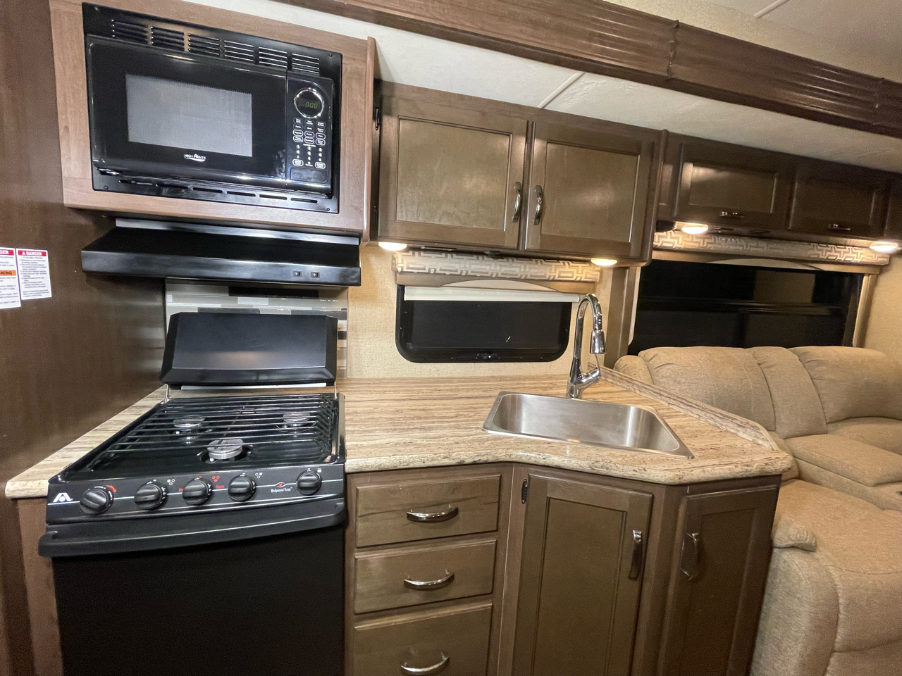 Thor Motor Coach A.C.E.  2017 Thor Motor Coach A.C.E.  2017