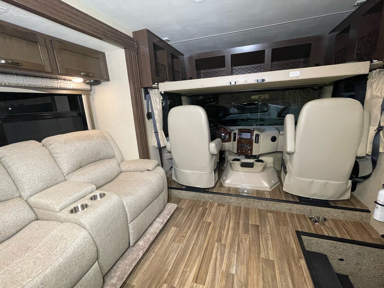 Thor Motor Coach A.C.E.  2017 Thor Motor Coach A.C.E.  2017