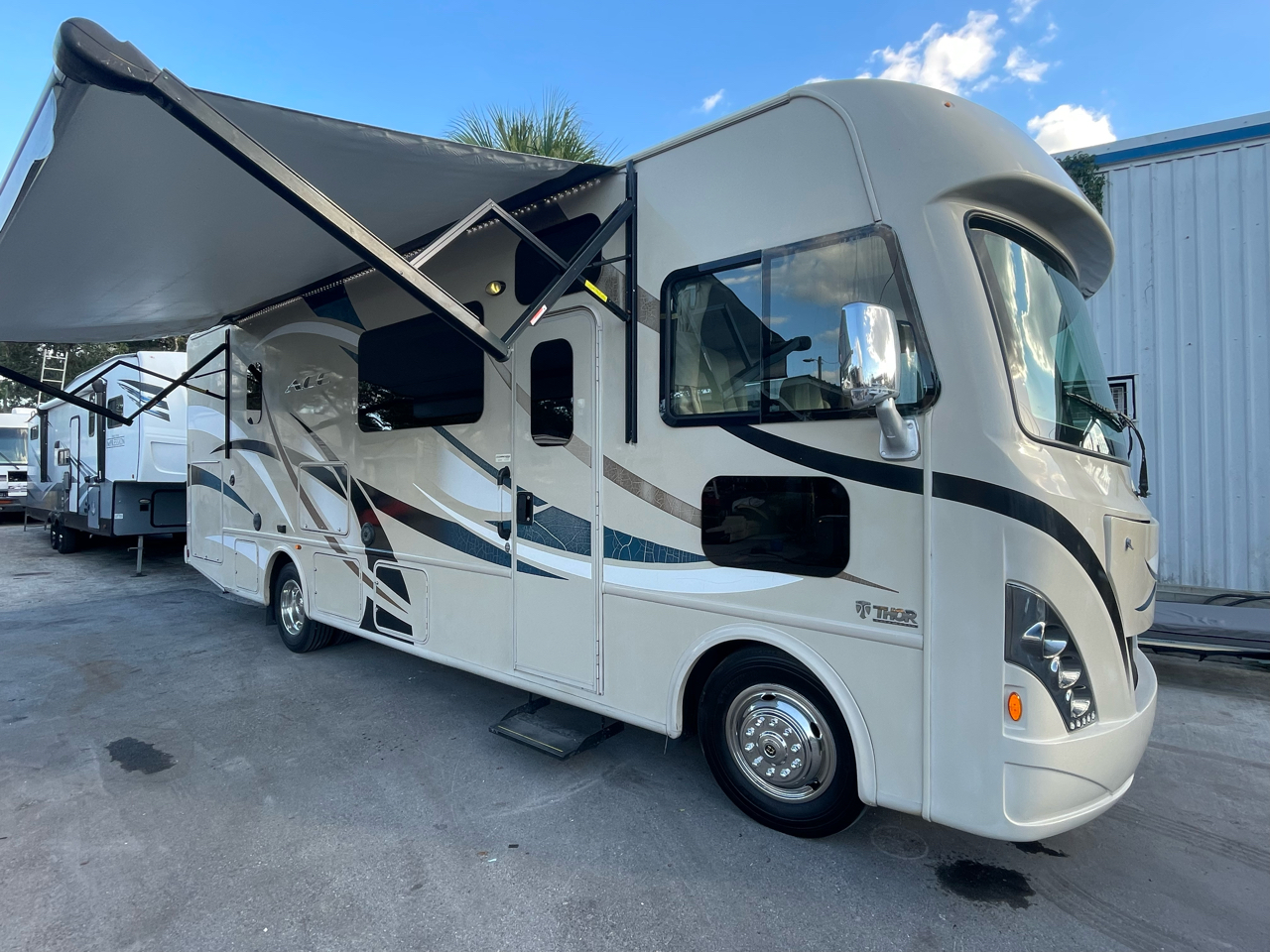 Thor Motor Coach A.C.E.  2017 Thor Motor Coach A.C.E.  2017