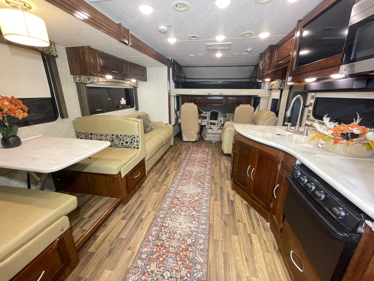 Coachmen Mirada  2019 Coachmen Mirada  2019