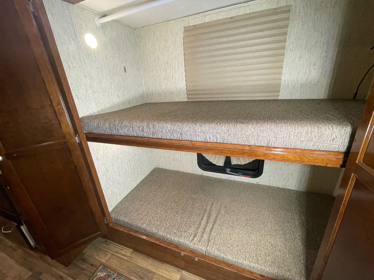 Coachmen Mirada  2019 Coachmen Mirada  2019