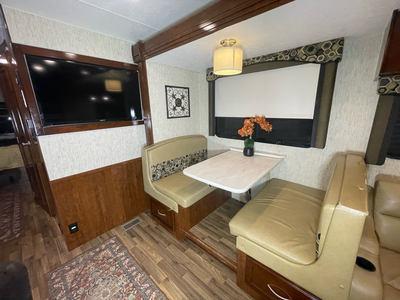 Coachmen Mirada  2019 Coachmen Mirada  2019