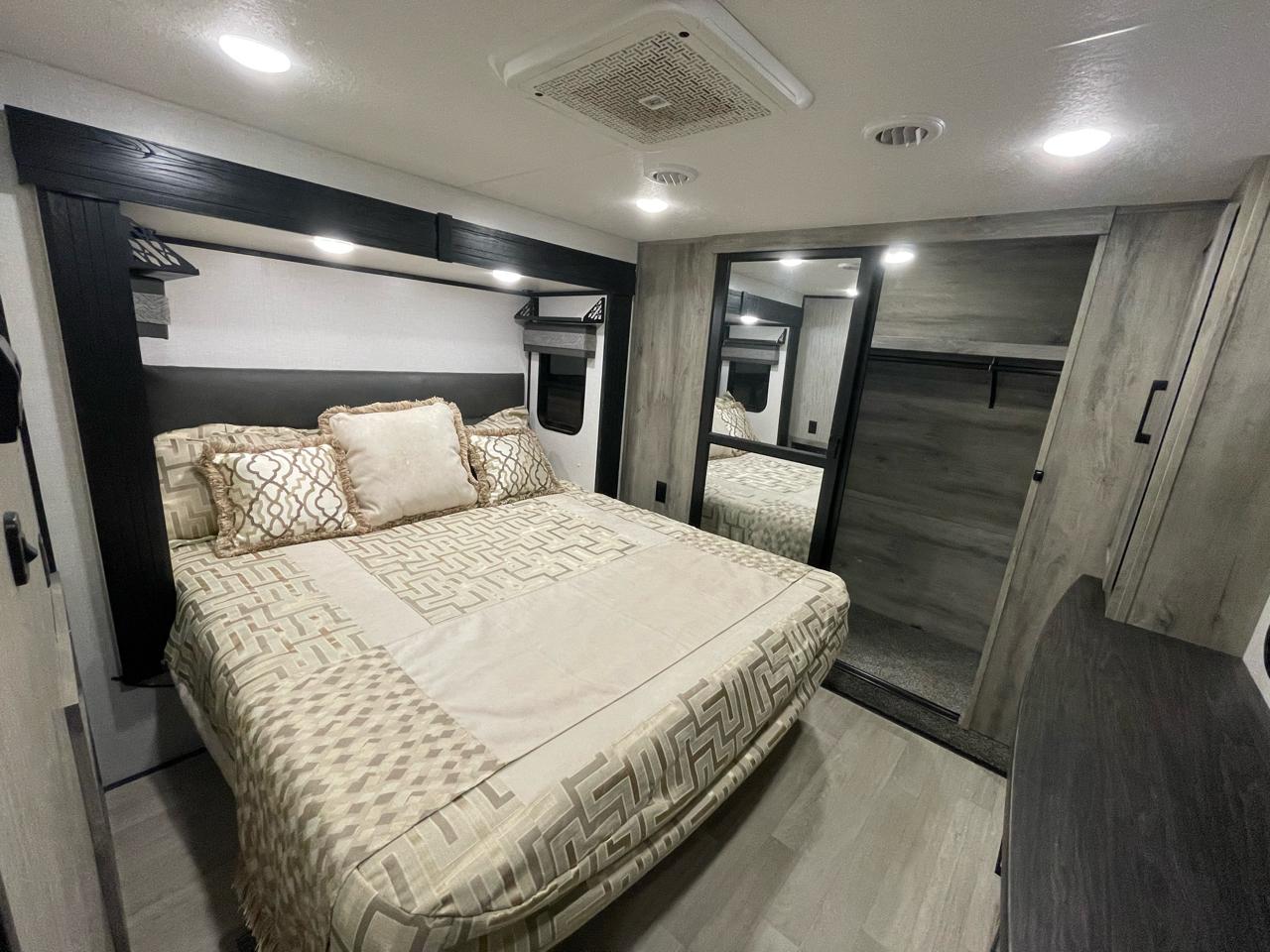 KZ Recreational Vehicles Durango  2023