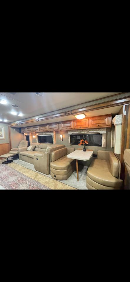 Tiffin Motorhomes Allegro  2013