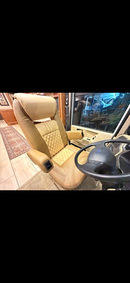 Allegro 32 foot  2016