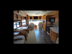 2008 Fleetwood Discovery 