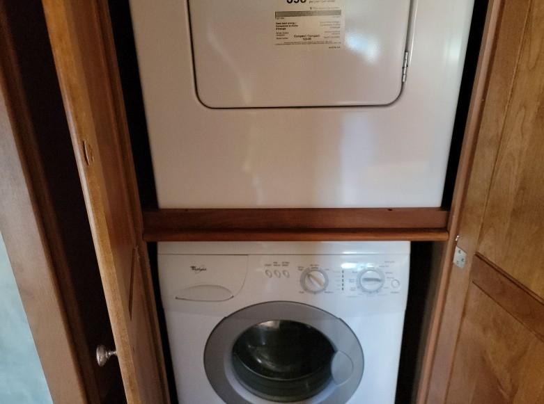 Tiffin Motorhomes Phaeton  2008