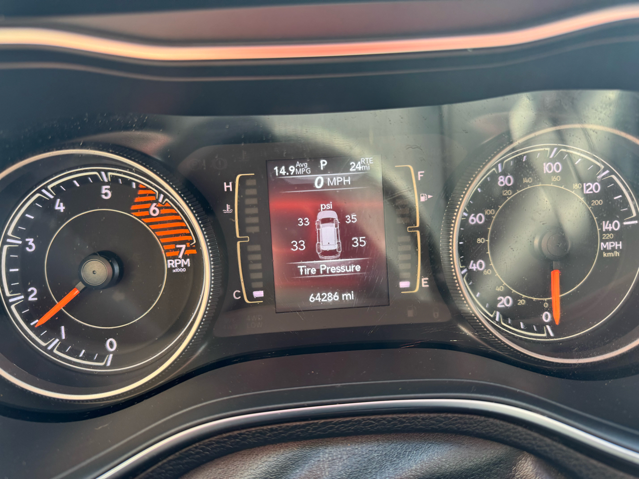 Jeep Cherokee Latitude Plus 4WD 2019 Jeep Cherokee Latitude Plus 4WD 2019