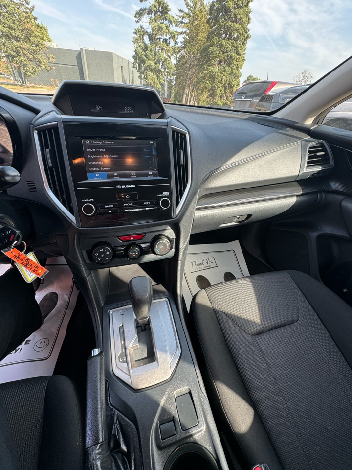 2018 Subaru Impreza 2.0i photo 3