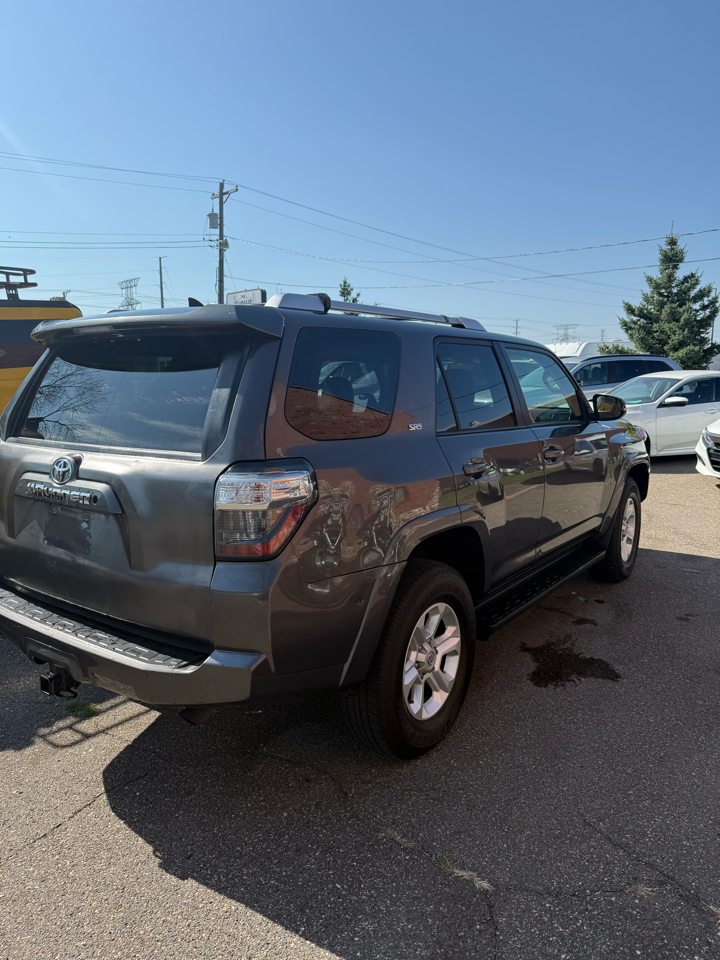 2014 Toyota 4Runner SR5 4WD photo 3