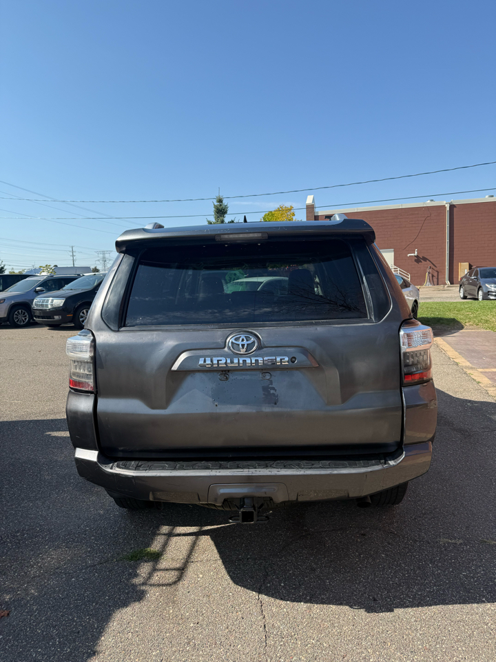 2014 Toyota 4Runner SR5 4WD photo 4